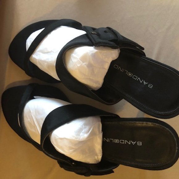 Bandolino Black Fabric Slip On Sandal Size 9 - Picture 4 of 13